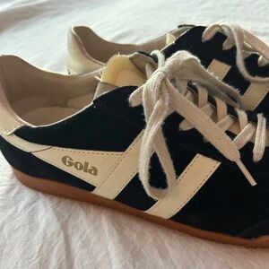 Gola Size 9.5 Women’s Black and Cream Sneakers